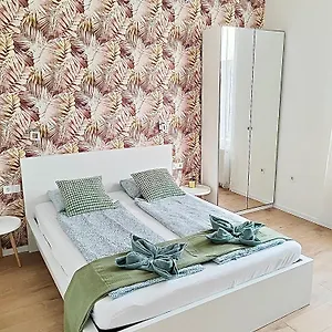 R374 #freeparking Budapeszt
