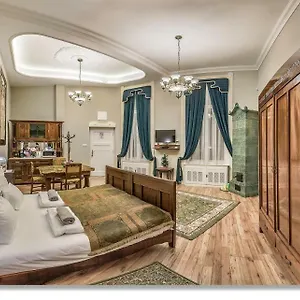 Art Nouveau Appartement